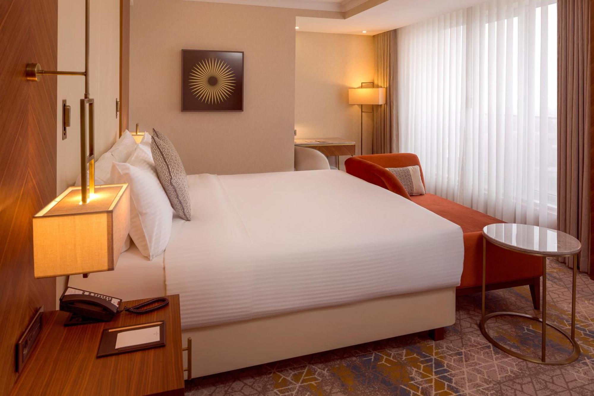 Sheraton Bichkek Extérieur photo