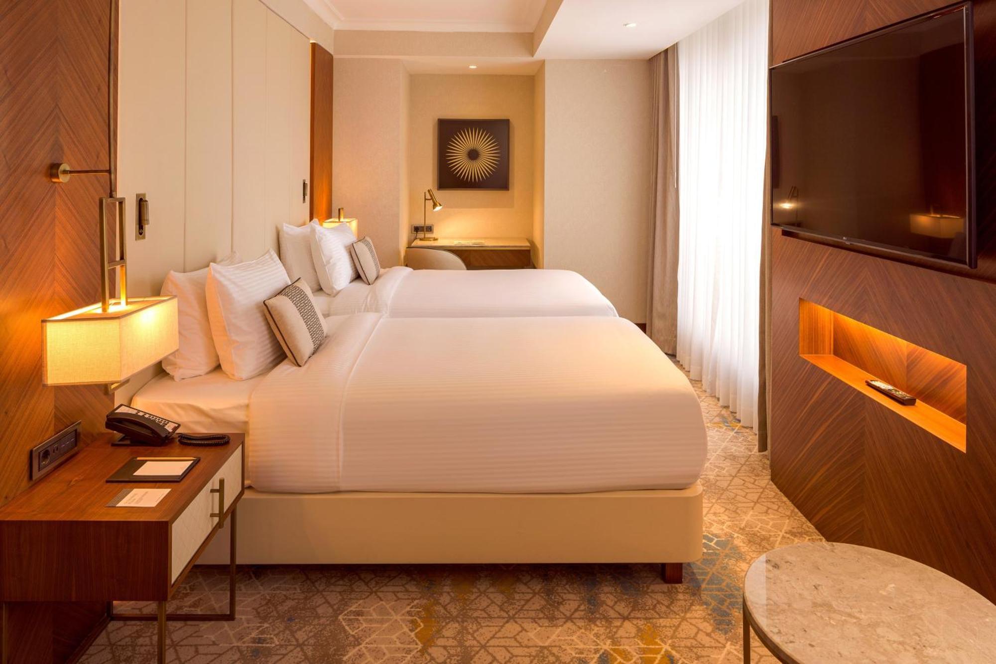 Sheraton Bichkek Extérieur photo